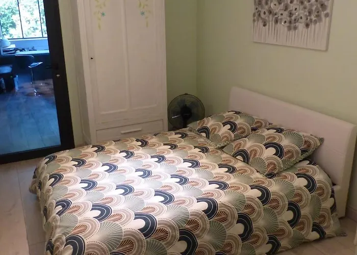 Villa Standing Piscine Privee En Ecrin De Verdure Mérignac